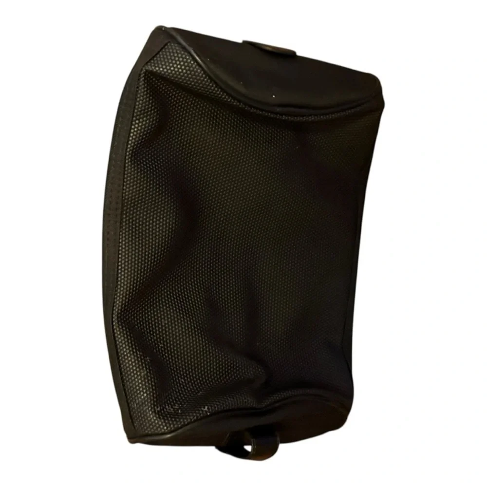 Nike Black Toiletry Bag‎
